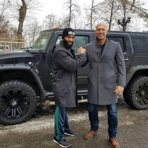 CT Fletcher (Плюшевая Борода) прилетел впервые в Россию и принял участие в съемках нового сезона шоу ...