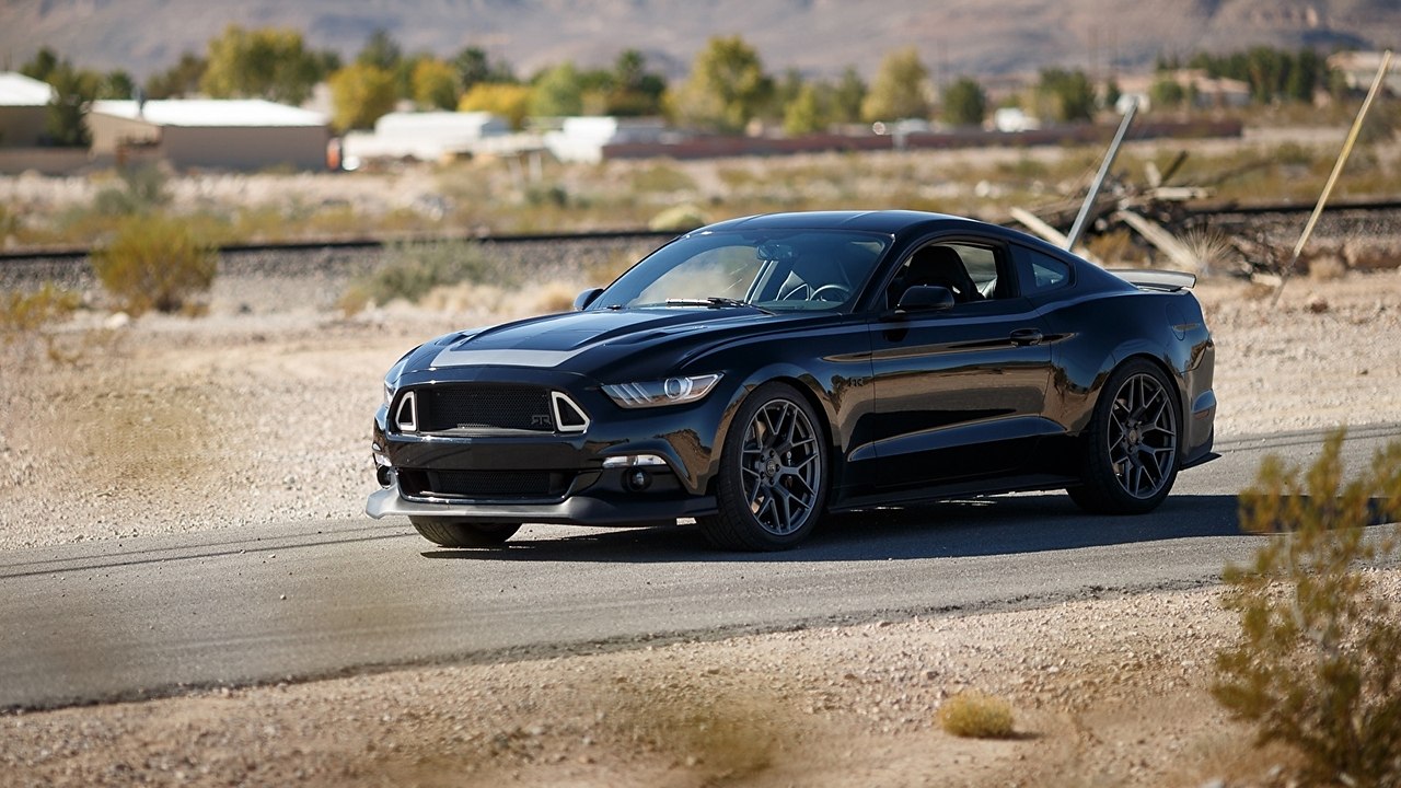 Ford Mustang RTR Spec 2