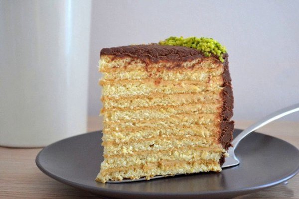 Медовый торт с кремом.Ингредиенты Мед — 150 гр Яйца куриные — 3 шт Масло сливочное — 100 гр Сахар — ...