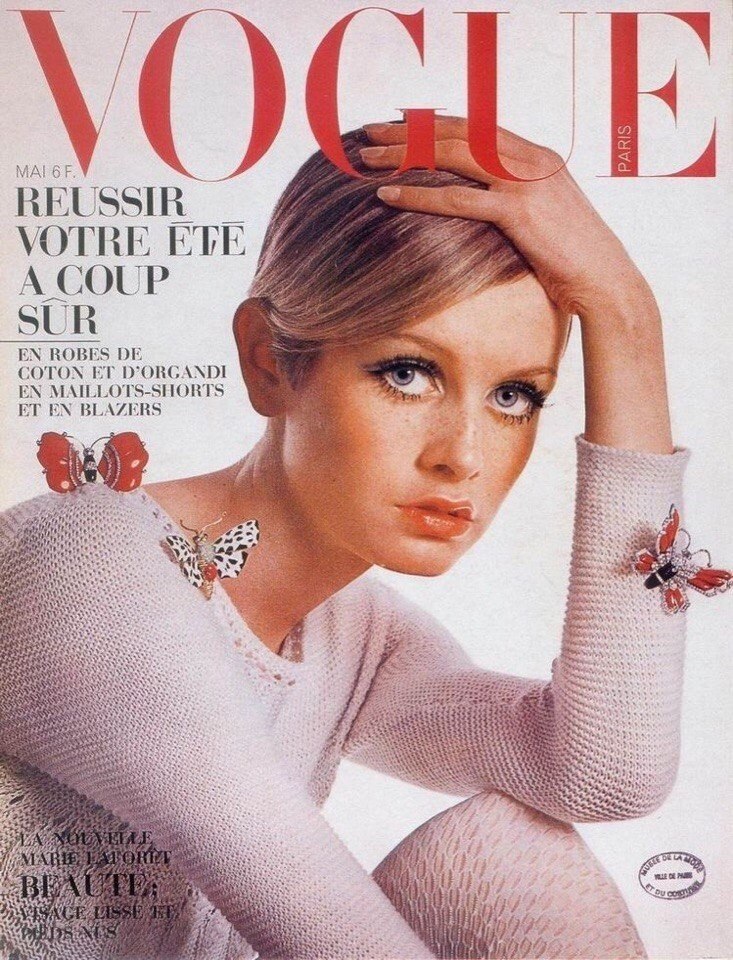   VOGUE - 8