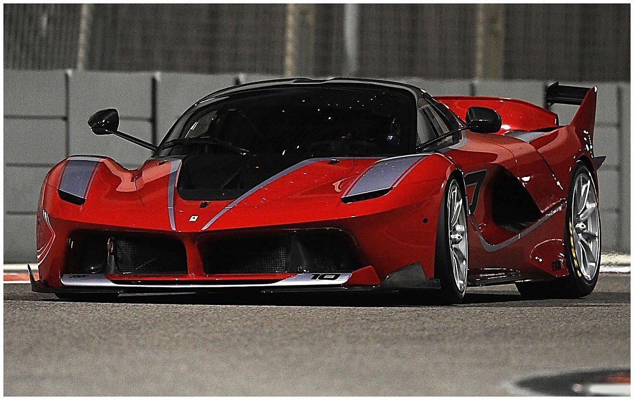 Ferrari FXX K (2 800 000$).acaa copoc: 365 / Pao o 100 /: 2.5 ce ooc ...