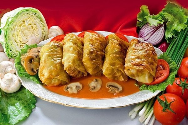 Диетические голубцы с курицей.на 100 грамм - 80.69 ккал Б/Ж/У - 6.75/0.37/12.48 Ингредиенты: Куриное ...