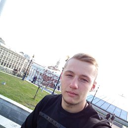 Yuriy, 24, 