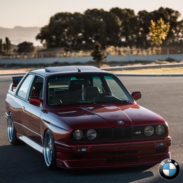 BMW M3 E30