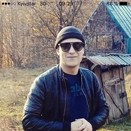 Dmytro, 31, 
