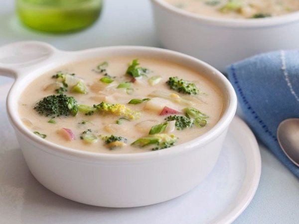 Что может быть уместнее в обед, чем нежный пикантный супчик?! ТОП-4 ВКУСНЫХ СЛИВОЧНЫХ СУПЧИКОВ 1. ... - 4