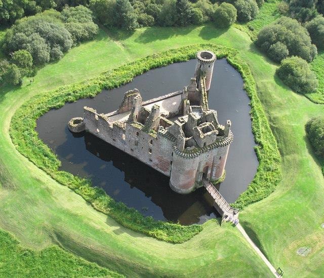  Caerlaverock, .