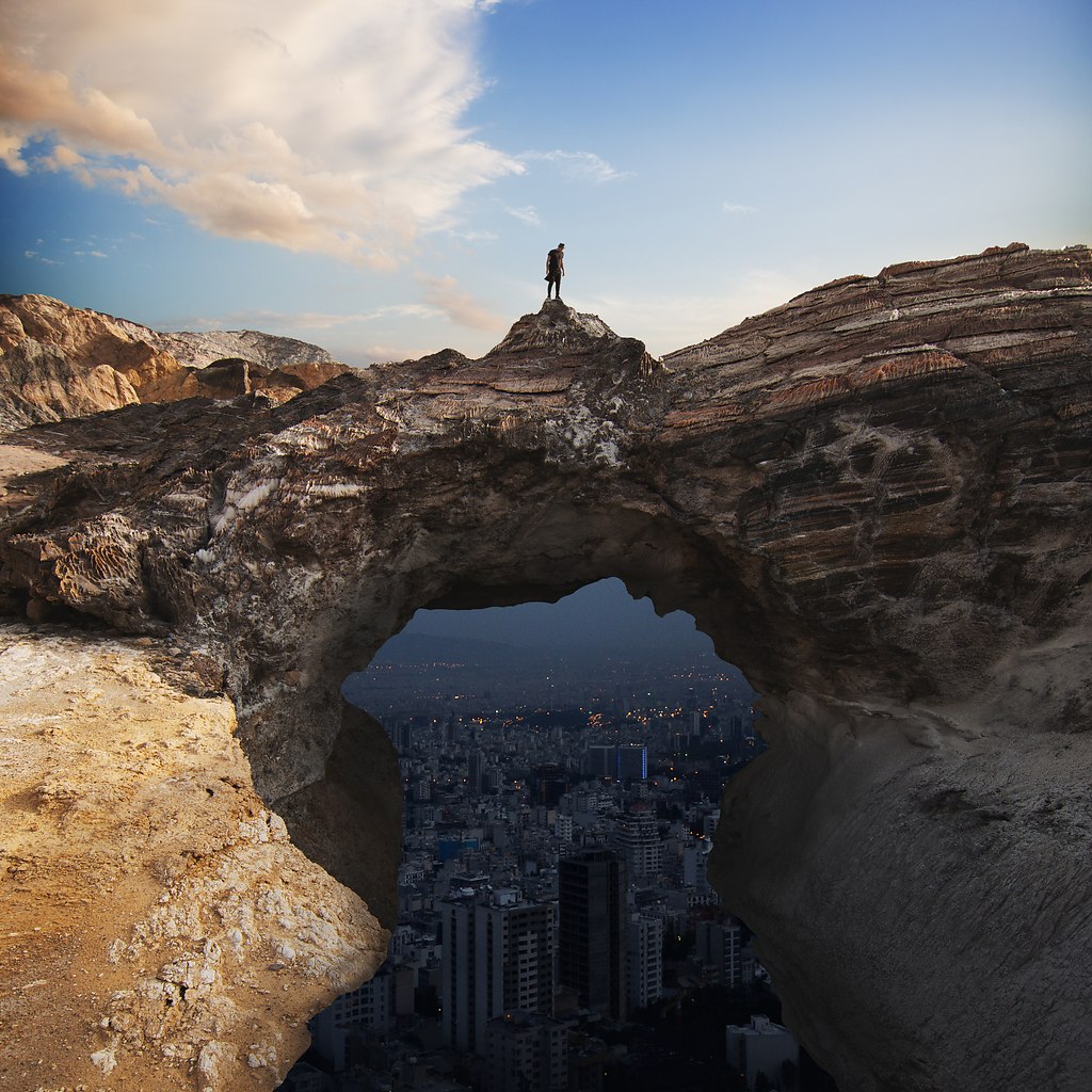 : Hossein Zare