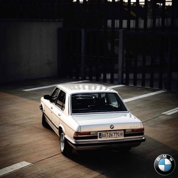 BMW 5 Seris E28 - 4