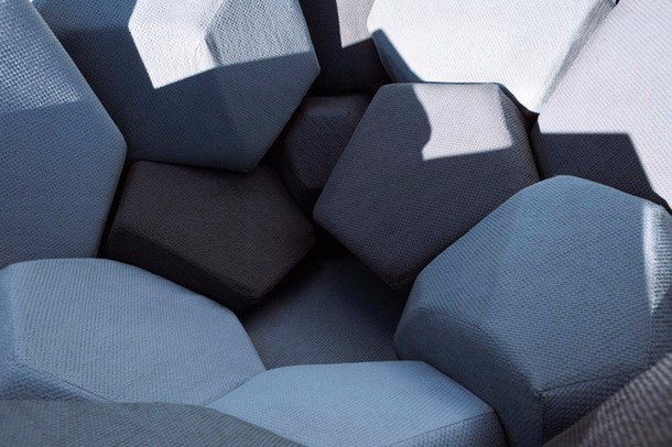 - Quartz.: admagazine