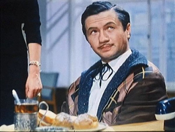 25 мая в 1965 году - На экраны вышел фильм «Зайчик».Сегодня в театре премьера. Вот уже звучит первый ... - 5