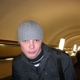 Aleksey, , 42 