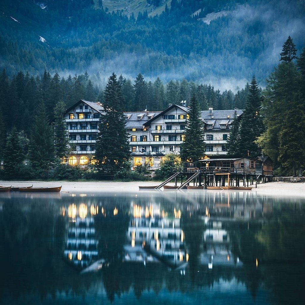 . #@travel.blog