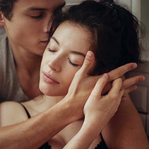 Секс в жизни женщины не главное... Главное, чтобы рядом был мужчина, который будет целовать вашу ...