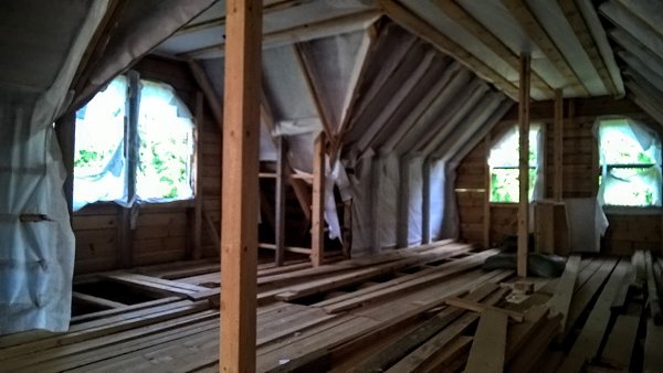 К продаже предлагаю новый 2-ух этажный бревенчатый дом, 160 кв.м. общей S, с хоз. постройками и ... - 4