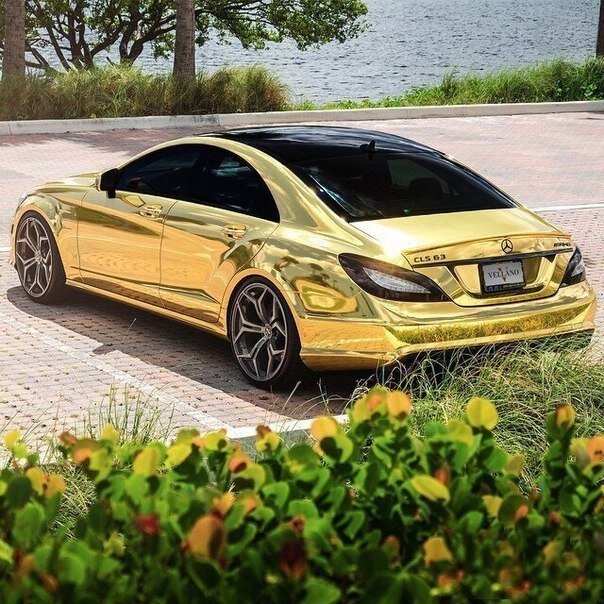 Mercedes Benz AMG Gold