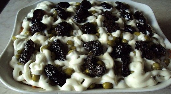 Салат Прага — ВКУСНОТИЩА НЕОБЫКНОВЕННАЯ.попробуйте не пожалеете!!!Ингредиенты:200-250 грамм ...