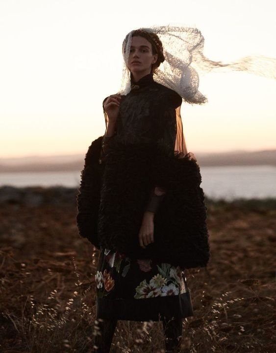 Alvaro Beamud Cortes for Vogue Arabia with Natalie Ogg - 2