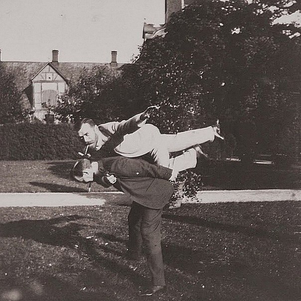    2 - 2