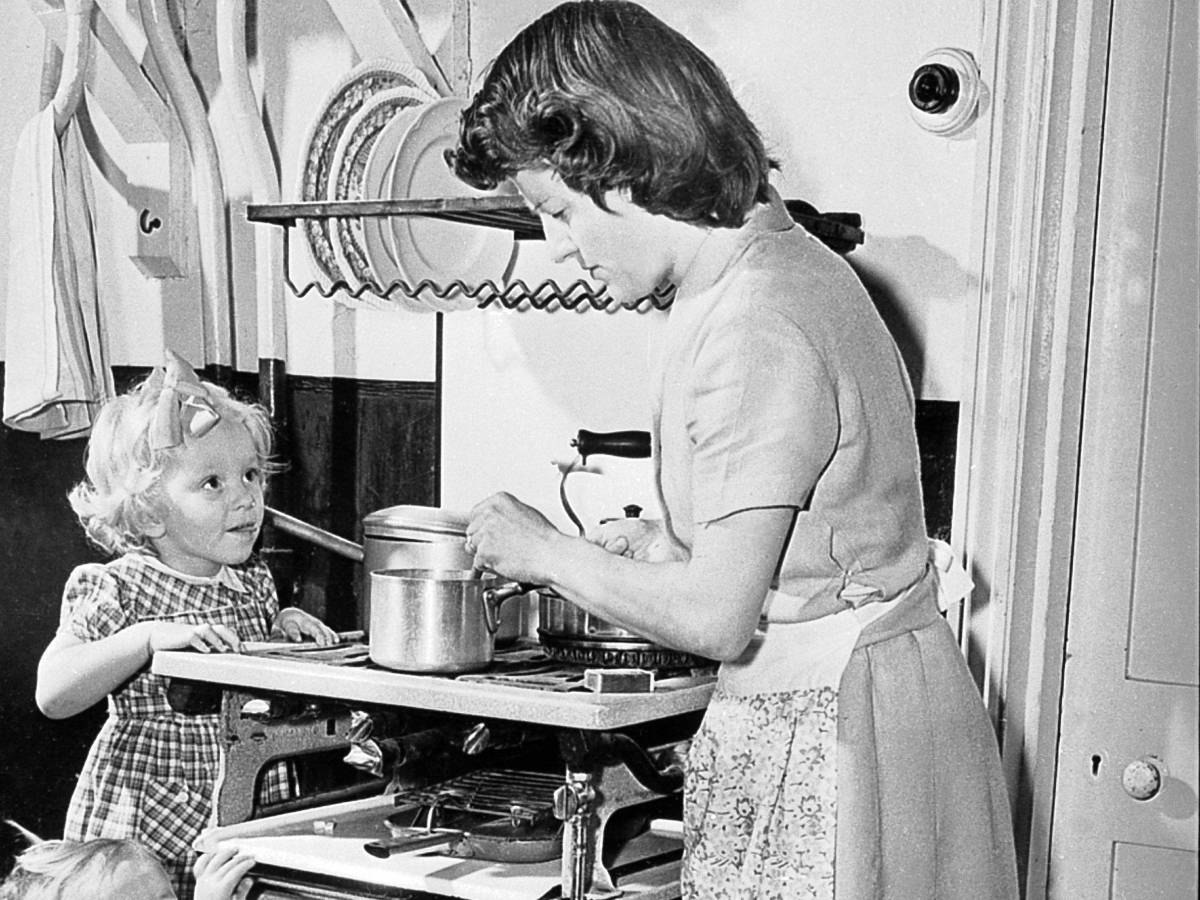  ,  . . 1950-. https://fotostrana.ru/away?to=/sl/bvQ1