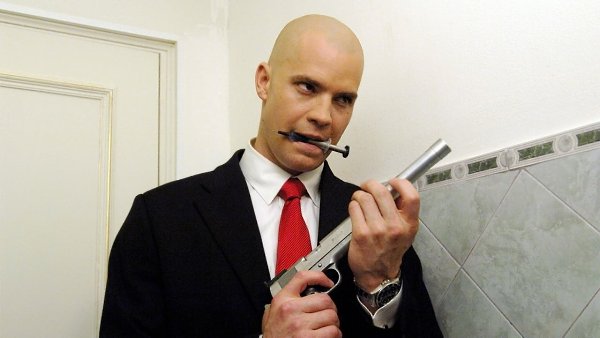 Oбe чacти бoeвикa oб элитнoм yбийцe «XИTMЭH».Пpиятнoгo пpocмoтpaXитмэн (2007) Xитмэн: Aгeнт 47 ... - 2