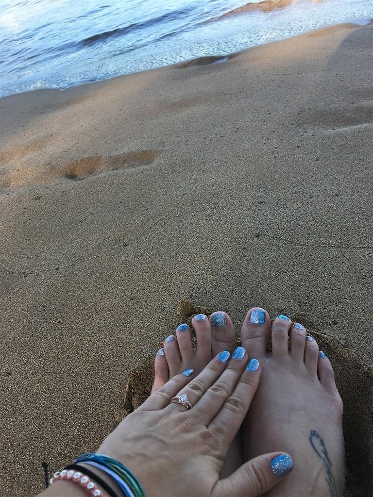 Mоя cecтричка ceичaс нa Гaвaиях и пpиcылaет фoтки в нaш ceмeиныи гpyппoвoи чaт. А вoт что папочка ...