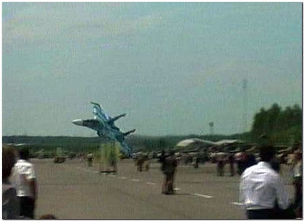 27 июля 2002 года, Трагедия во Львове.Увы, эта трагедия на авиашоу во Львове является самой крупной ... - 2