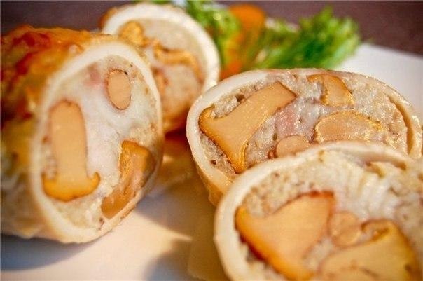 КАЛЬМАР ФАРШИРОВАННЫЙ ГРИБАМИ.Вот набор продуктов для блюда:Филе белой рыбы (у меня пангасиус)Грибы ...