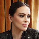  Alyssa Milano,  -  16  2019    