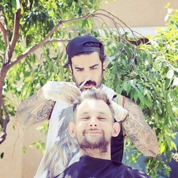 27-  ,    The Streets Barber,  . 6 ... - 7
