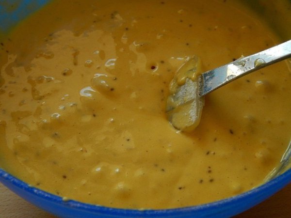 Кекс с шафраном и анисом.Ингредиенты:Мука — 250 гСахар — 240 гЯйца — 3 шт.Масло арахисовое — 130 ... - 6