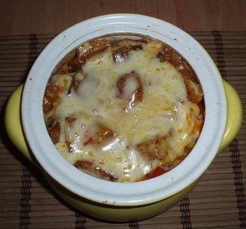 Азу в горшочке .Картофель (среднего размера) — 8 штук Мясо (свиная вырезка) — 400 грамм Огурец ...