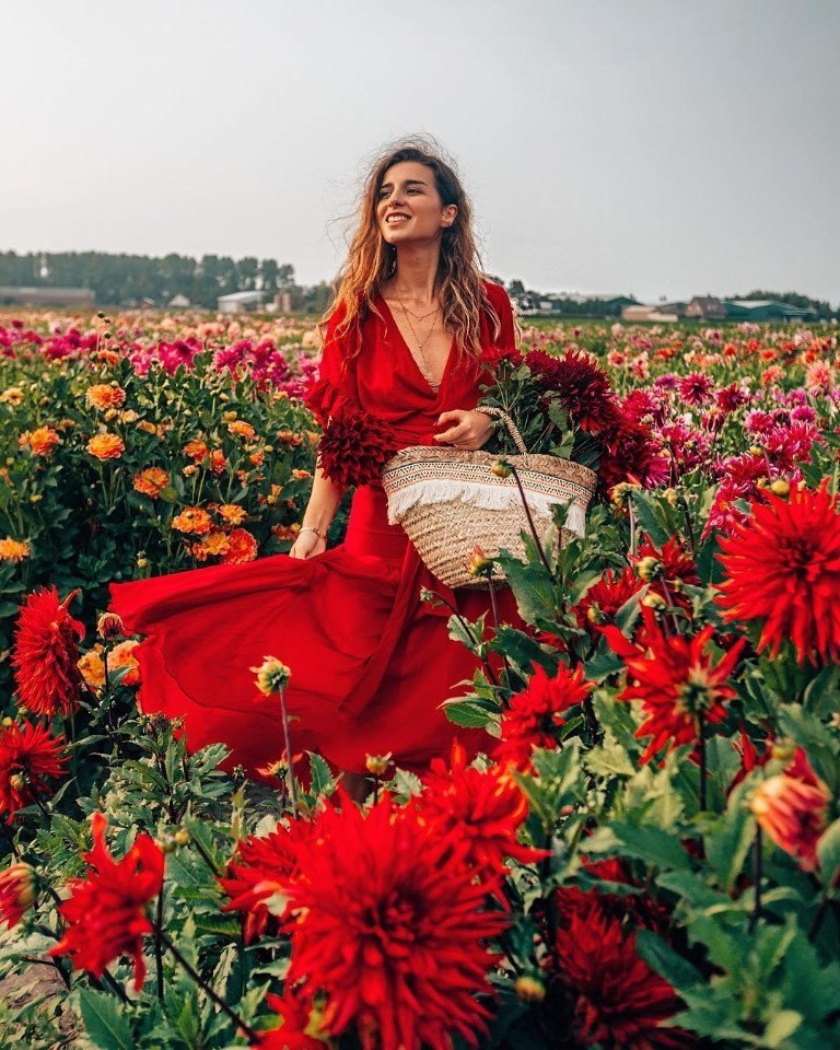  https://fotostrana.ru/away?to=/sl/prE2 by Katie Giorgadze