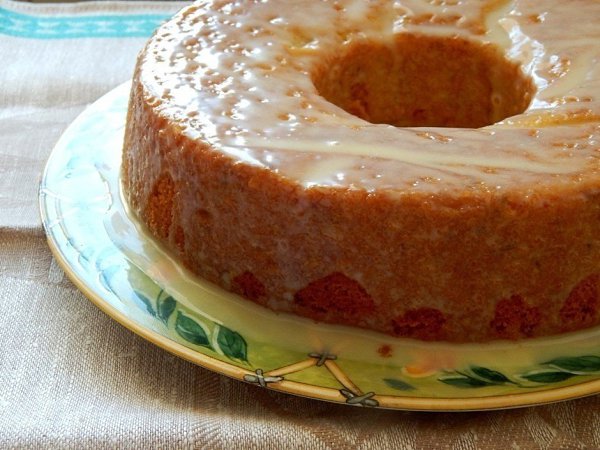 Кекс с шафраном и анисом.Ингредиенты:Мука — 250 гСахар — 240 гЯйца — 3 шт.Масло арахисовое — 130 ...