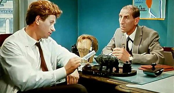 25 мая в 1965 году - На экраны вышел фильм «Зайчик».Сегодня в театре премьера. Вот уже звучит первый ... - 2