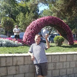 ������, ������, 52 ����