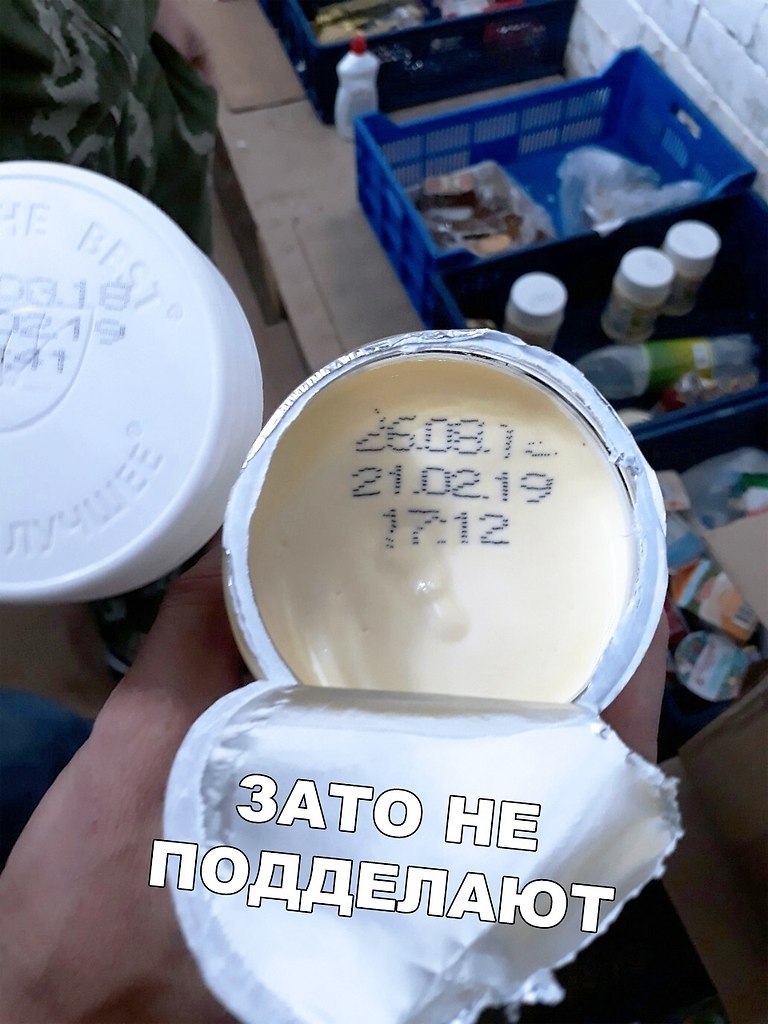  )
