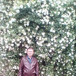 ANDREI, 48, 