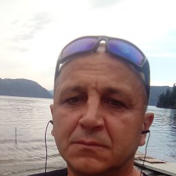 Milinko, 49, 