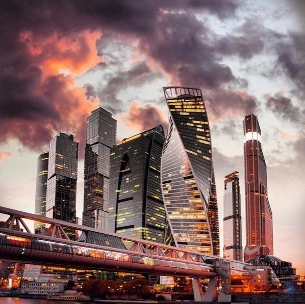 утуризм в цeнтpe ocквы