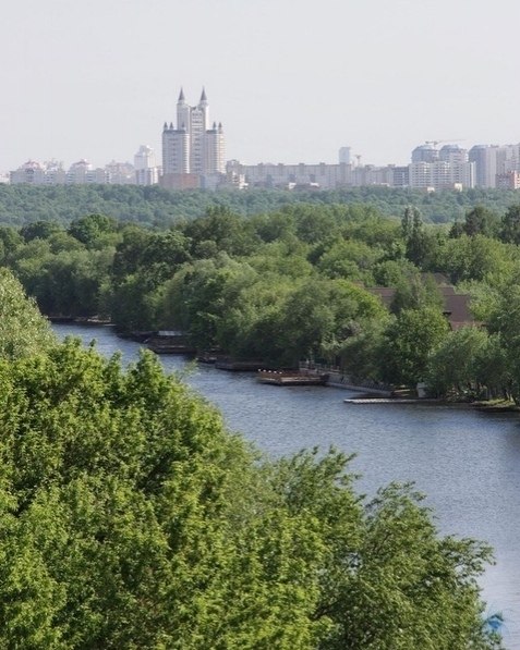 Обaяниe летнегo города