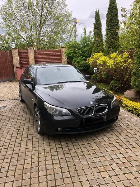 И так 550i.3 штуки на продаже в Техническая часть около идеальное состояние После большого ТО в ...