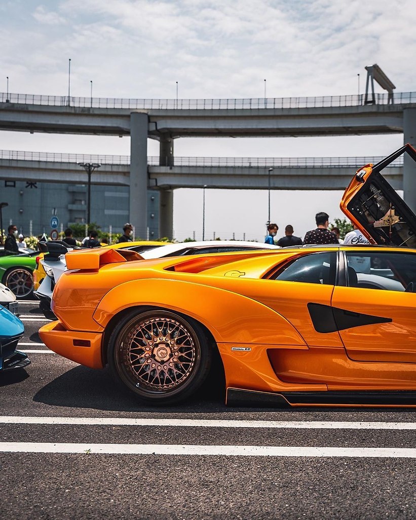 #Lamborghini@autocult - 3
