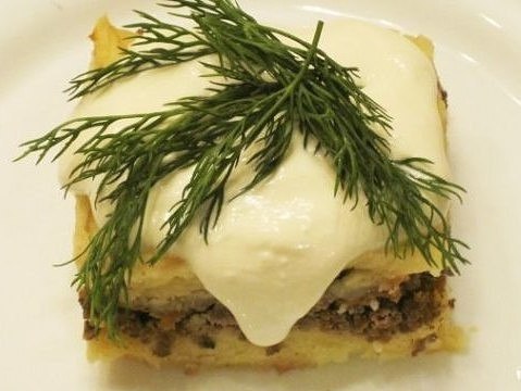Картофель с куриной печенью.Картофель с куриной печенью получается сочным и вкусным. Разрезаем ...