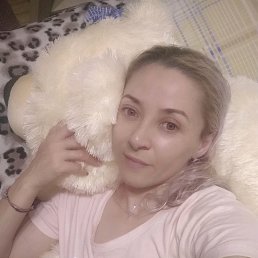 Valentyna, 41, 