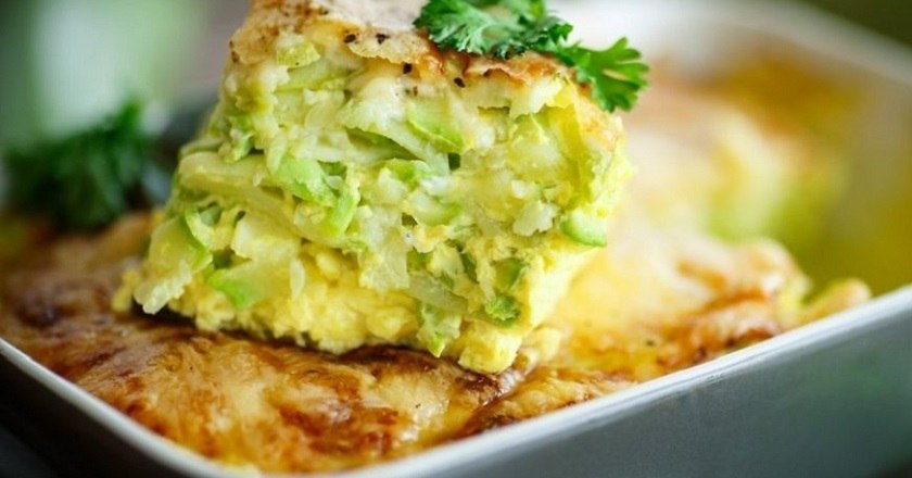 Капустная запеканка с мясом - вкусный перекус в конце рабочего дня .На 100г-86,13 ккал Б-3,11 Ж-3 ...
