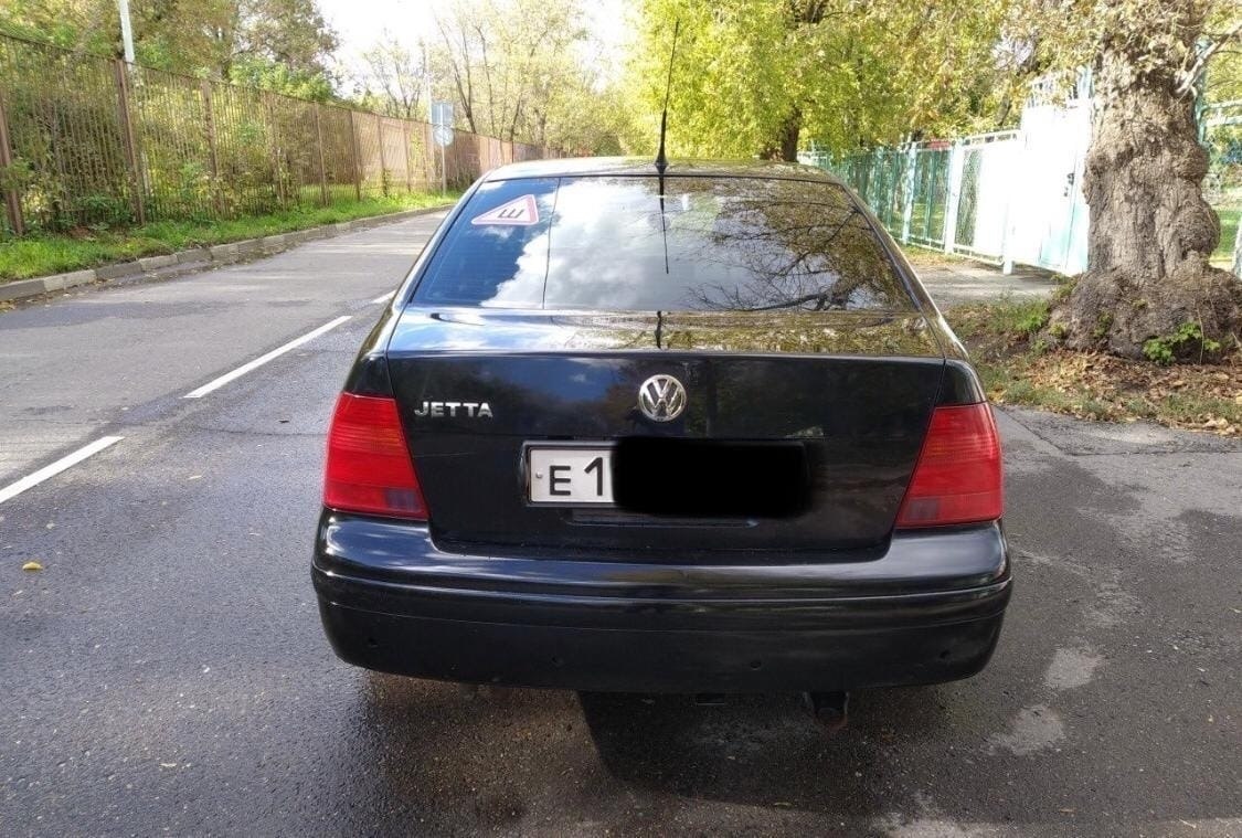    Volkswagen Jetta. - 20022.0  (115 ) - 110.000  - ... - 9