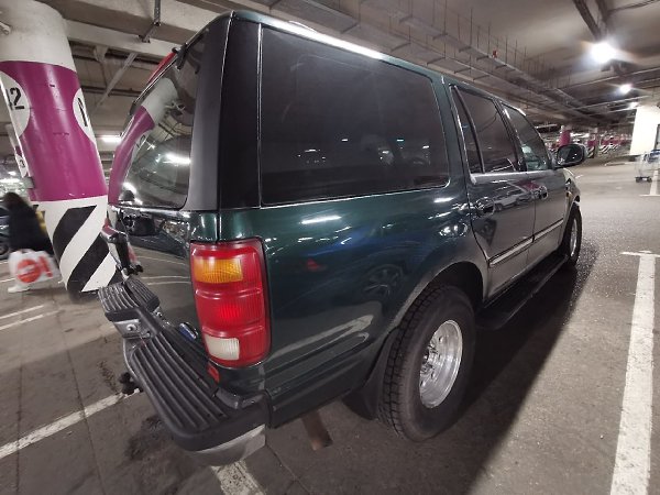 г. Москва. Интересен обмен. Ford Expedition 5.4 2001 года, огромный рамный внедорожник, в отличном ... - 4