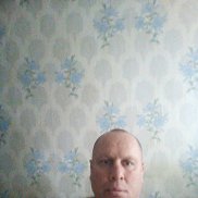 Oleg, 47 , 