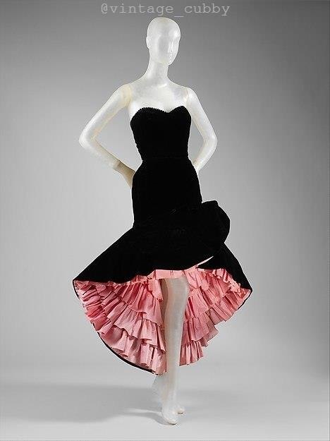 eepee ae  e aeo. Cristobal Balenciaga, 1951. - 2